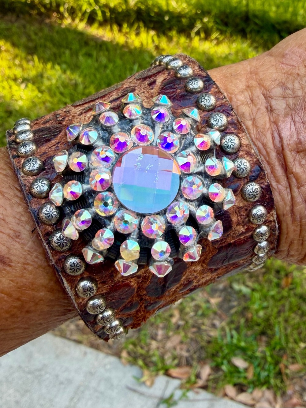 Source Unknown Brown Leather Cuff Bracelet with Iridescent Crystal Medallion